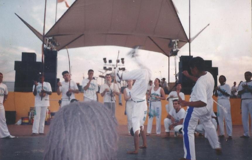 A capoeira é liberdade, a capoeira é fascinante